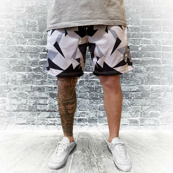 Fundamental Short - Image 2